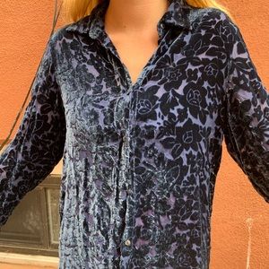 The best velvet button up